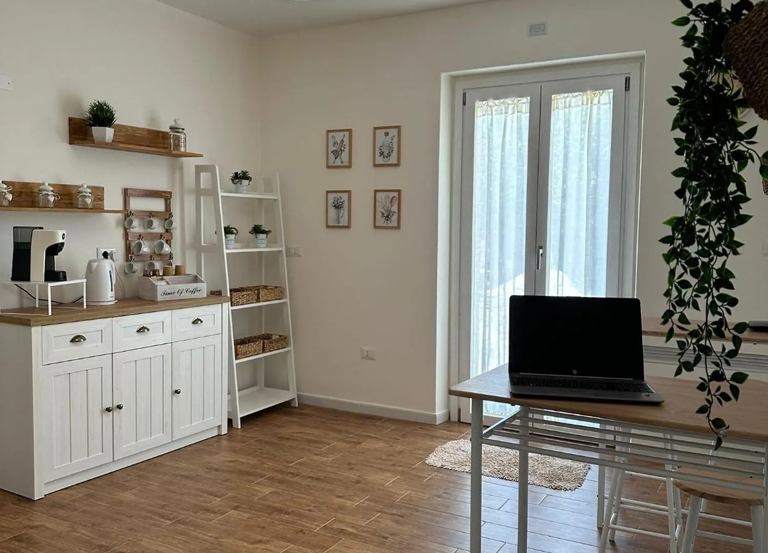 Mavi Rooms San Gavino Monreale 0*,  Olaszország