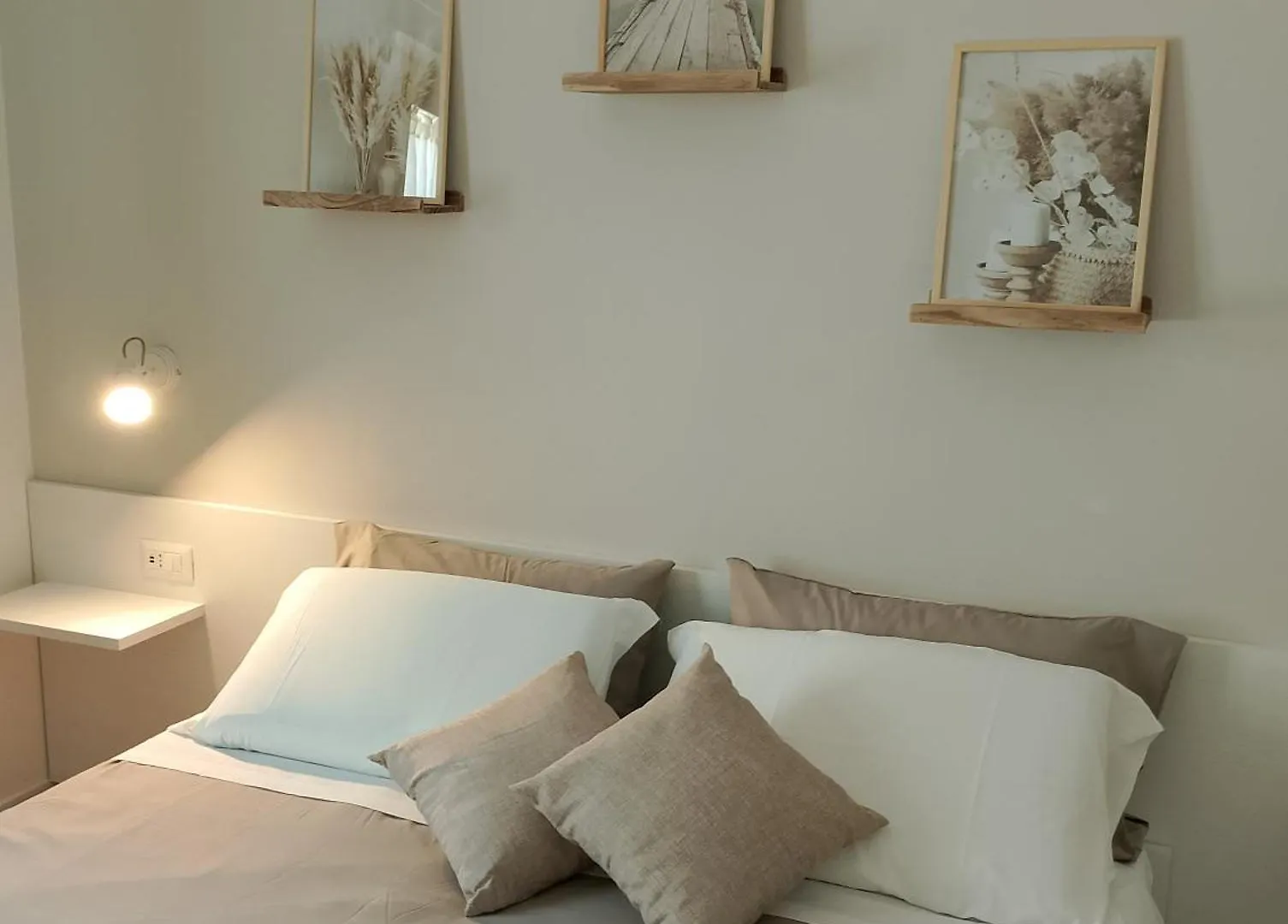 Guest house Mavi Rooms San Gavino Monreale