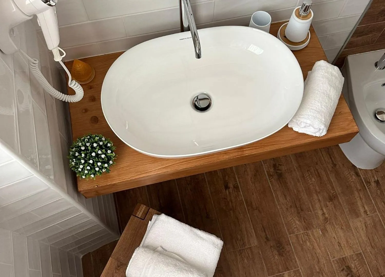 Mavi Rooms San Gavino Monreale